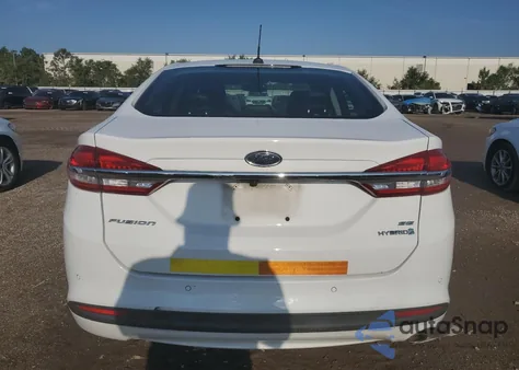 2018 Ford Fusion Se Hybrid from USA, damaged, VIN 3FA6P0LU7JR163496